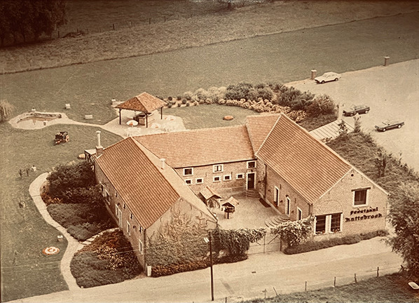 Feestzaal Kattebroek, vroeger